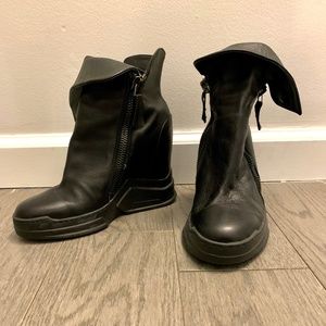 Black Leather Fred Segal Feet Booties